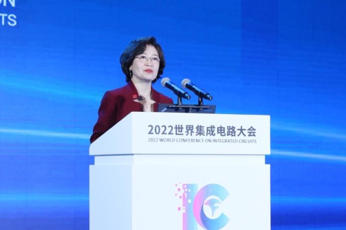 英特爾公司高級副總裁、中國區(qū)董事長王銳：半導(dǎo)體高速發(fā)展推動數(shù)字化浪潮奔涌向前